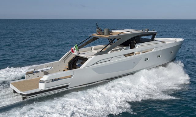 BG74 - Winner of 2021 Best Innovation Yacht (18.5-24m)