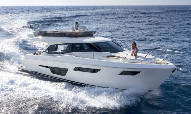 Ferretti 500 - Winner of 2020 Best Interior Design (13-20m)