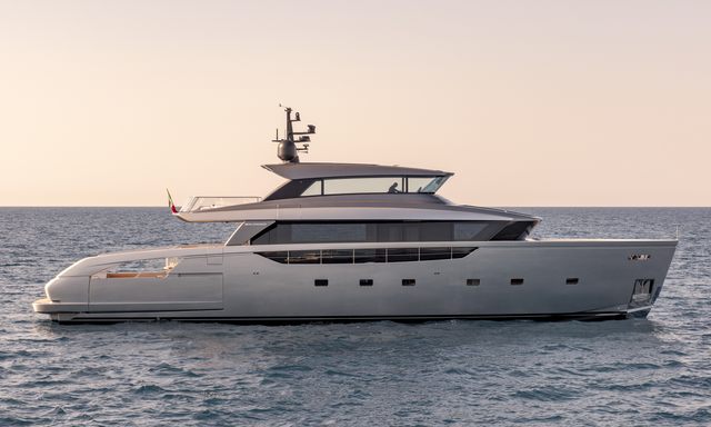 SX100 - Winner of 2024 Motor Yacht 30-40m