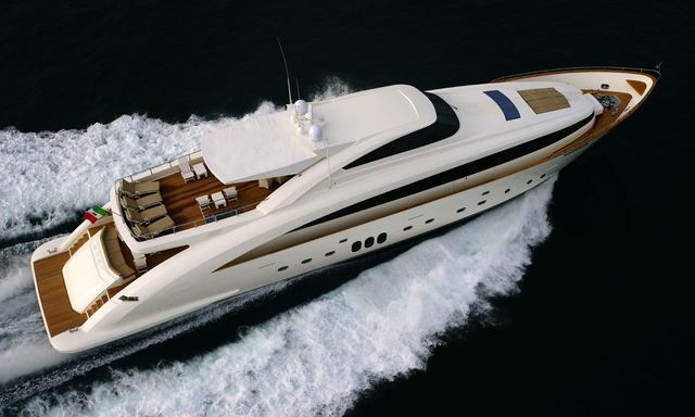 Amer 116 - Winner of 2010 Best Motor Yacht (24-40m)