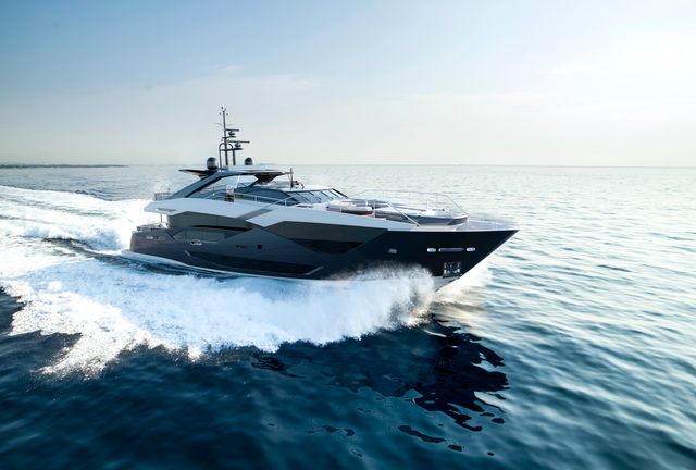 Sunseeker 120 Yacht 