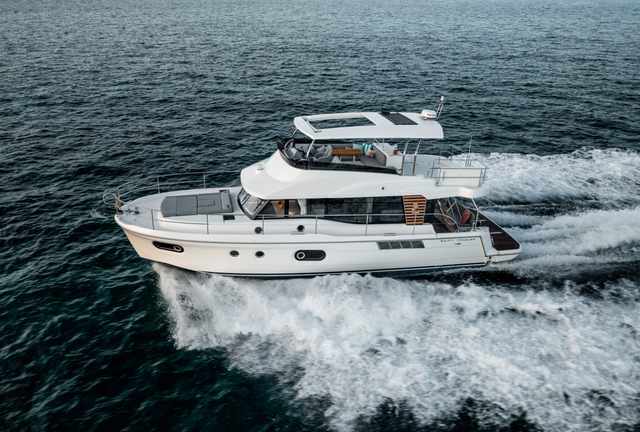 Beneteau Yachts Swift Trawler 48 