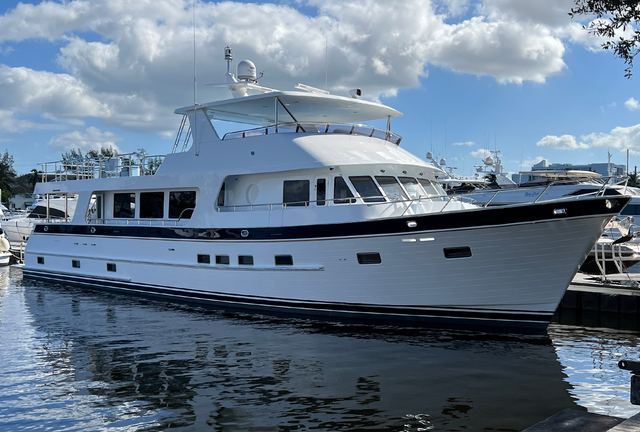 Outer Reef 900 Motoryacht