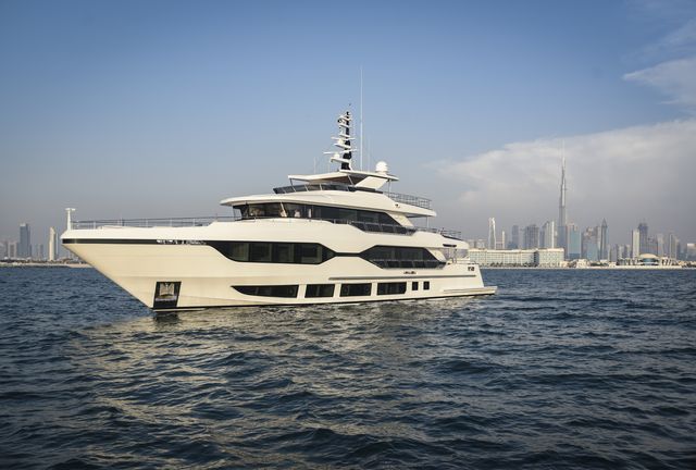 Gulf Craft Majesty 120 