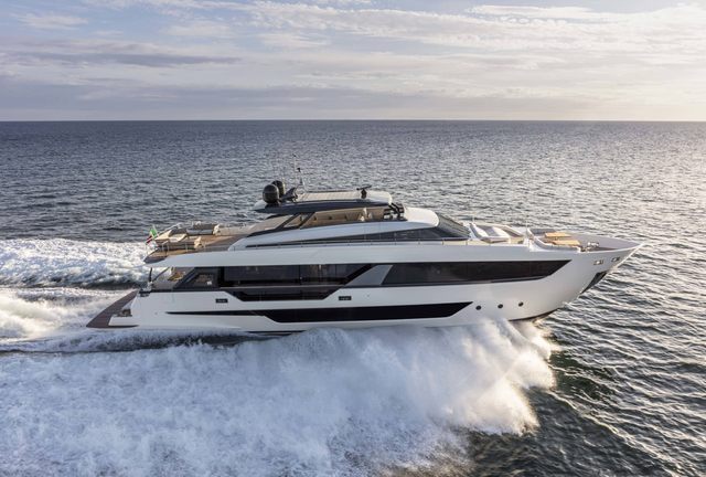 Ferretti Yachts Ferretti 1000 