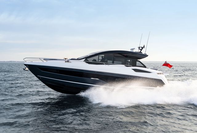 Sunseeker Predator 55 