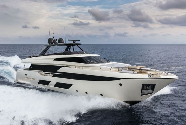 Ferretti Yachts Ferretti 920  