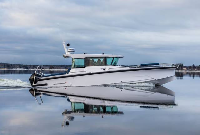 Axopar 29 XC Cross Cabin 