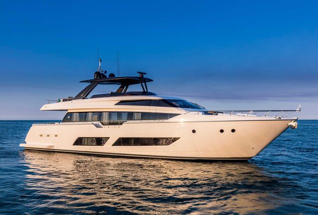 Ferretti Yachts Ferretti 850 