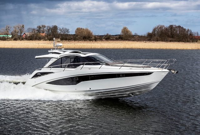 Galeon 405 HTS