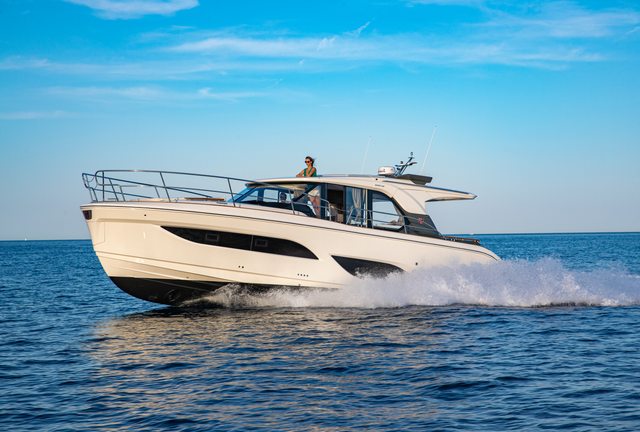 Marex Boats 440 Marex 