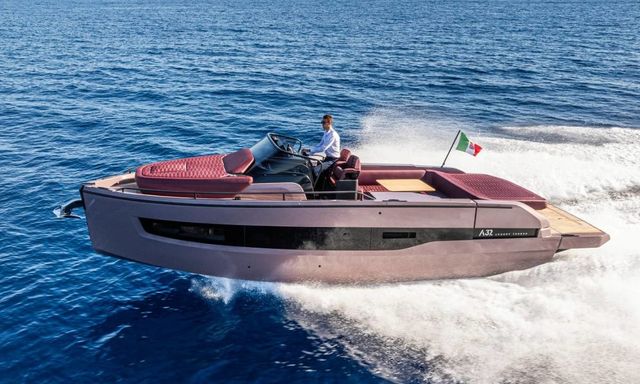Cranchi A32 Luxury Tender 