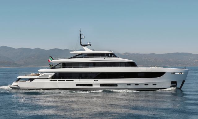 Azimut Grande 44M