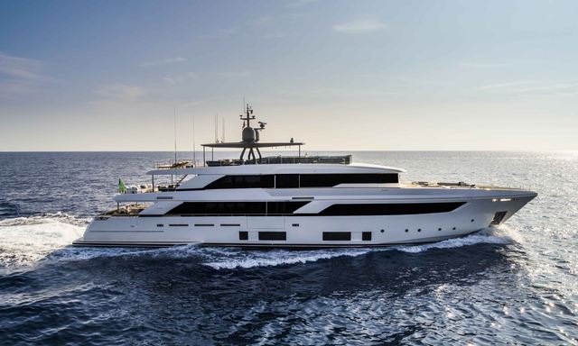 Custom Line Navetta 42 