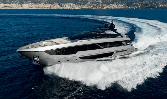 Riva 102' Corsaro Super