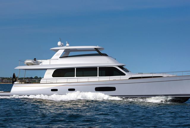 Grand Banks GB85 Flybridge 