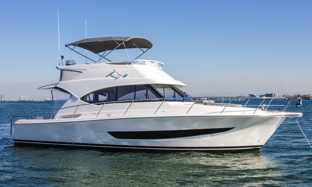 Riviera 39 Open Flybridge