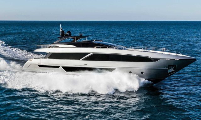 Riva 100' Corsaro 