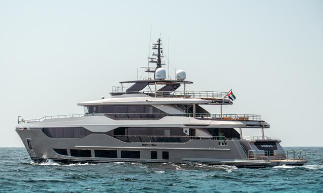 Gulf Craft Majesty 120 