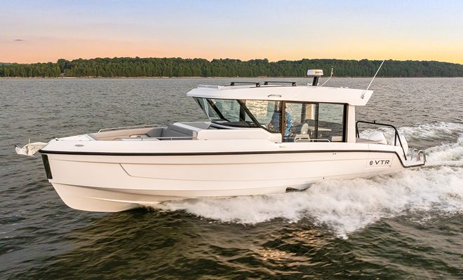 Cruisers Yachts VTR Range