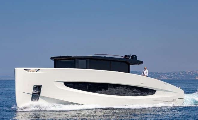 Evo Yachts V-Line Range