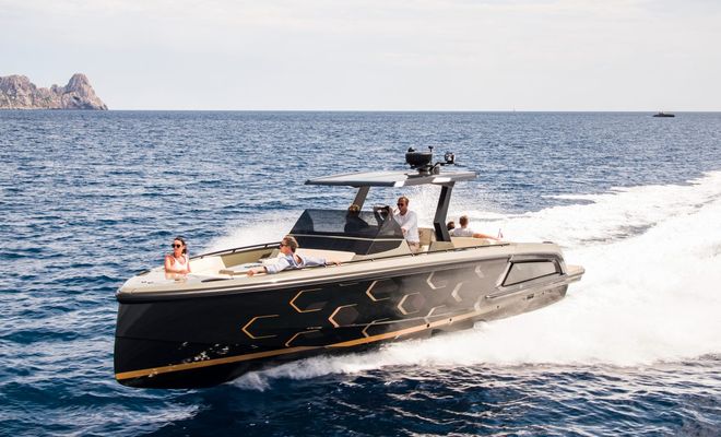 Vanquish Yachts Sports Line Range