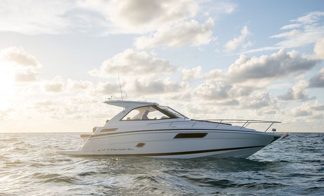 Regal Boats Yacht Range