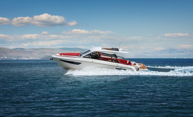 Bavaria Yachts Vida Line Range