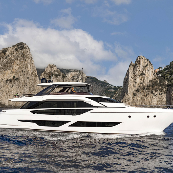 A FERRETTI AFA045301190328 関税送料込 Ferretti 860 yacht (Ferretti Yachts, 26.95m, 2024)