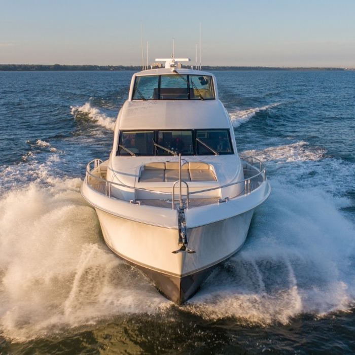 Summerwind yacht exterior 2