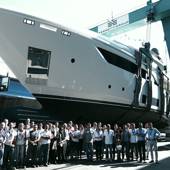 Kitsune yacht exterior 2