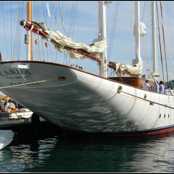 Xarifa 1927 yacht exterior 2