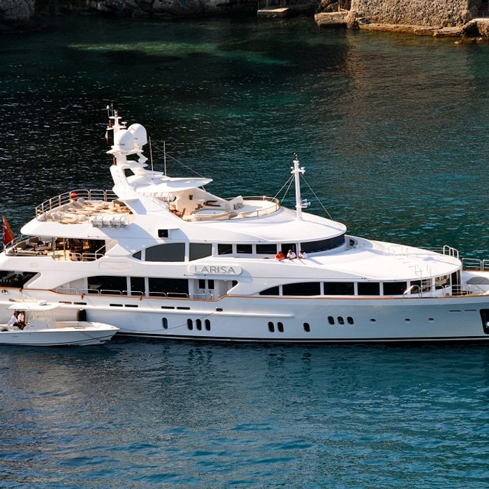 Grand Mariana yacht exterior 23