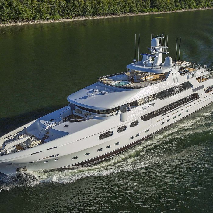 Silver Lining yacht exterior 2