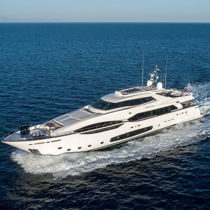 YA 79 yacht exterior 2