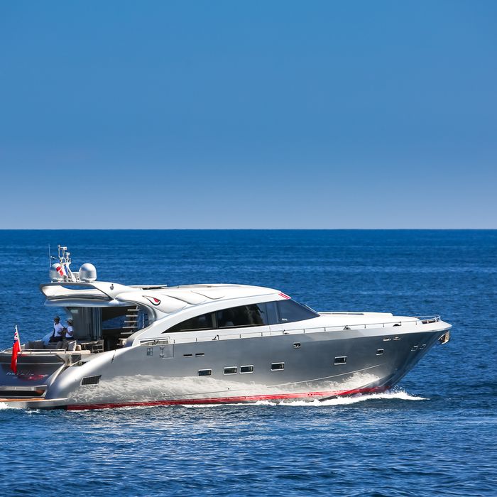 Reveil yacht exterior 2