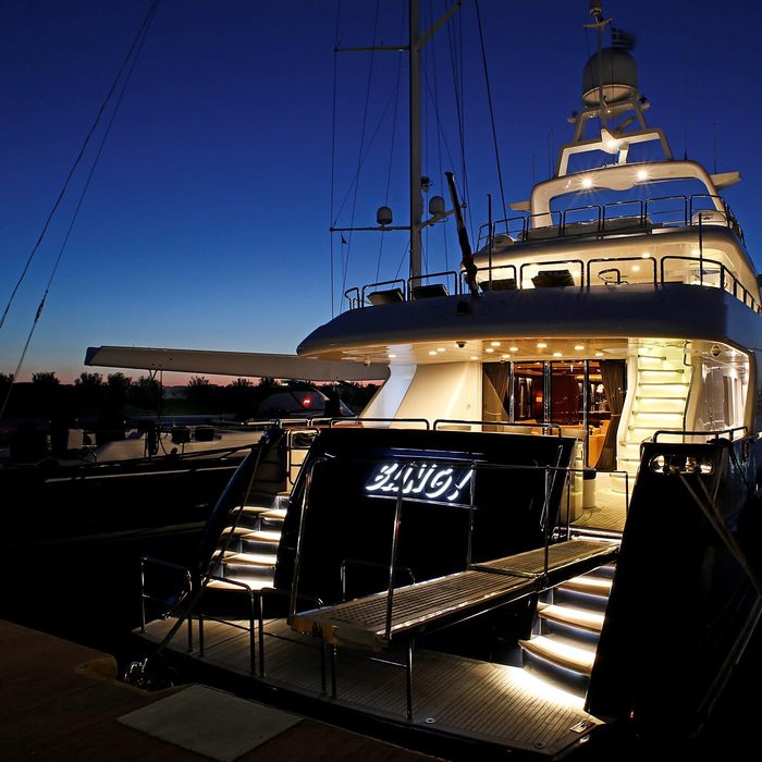 Bang yacht exterior 102