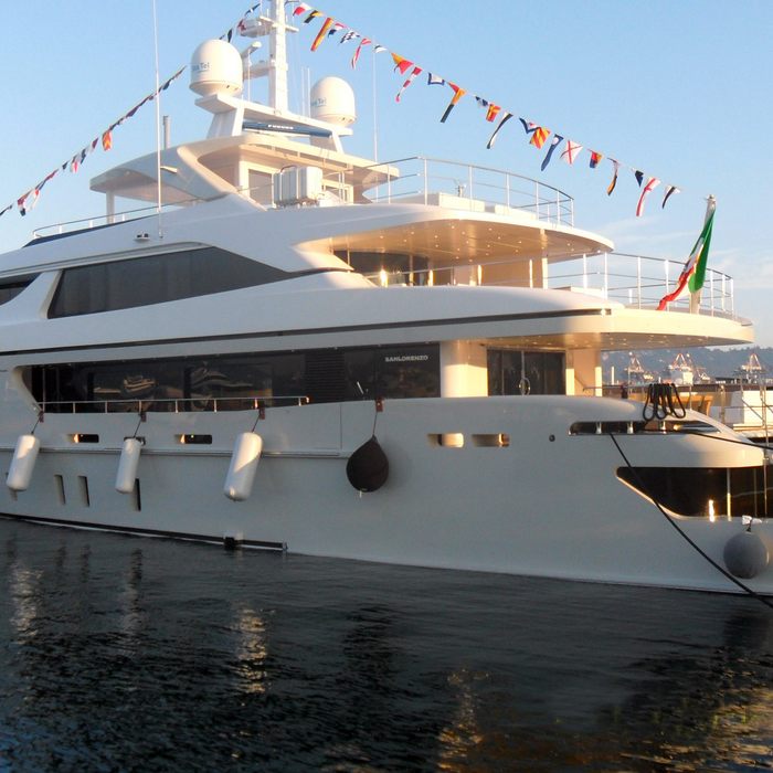 PICK UP Yacht - 46m Sanlorenzo 2011 | YachtBuyer