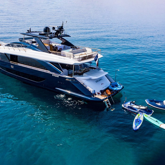 Angiola yacht exterior 26