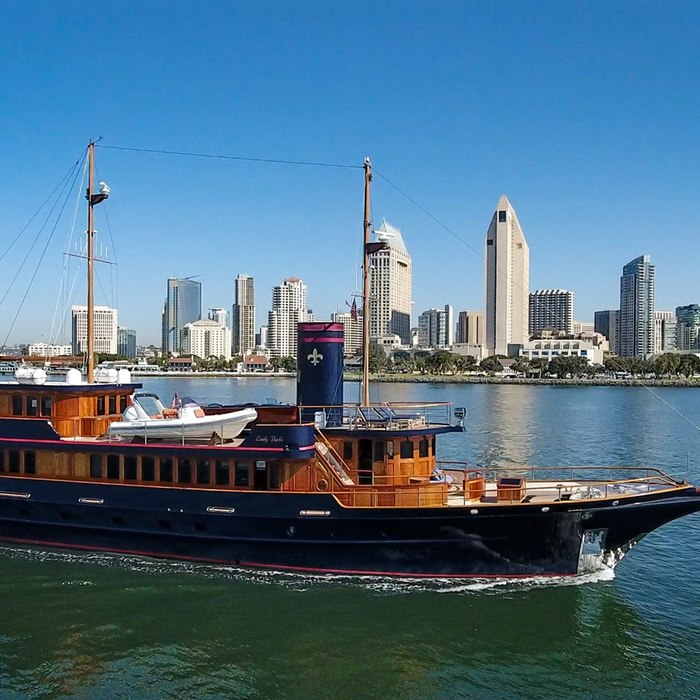 Lady Bahi yacht exterior 2