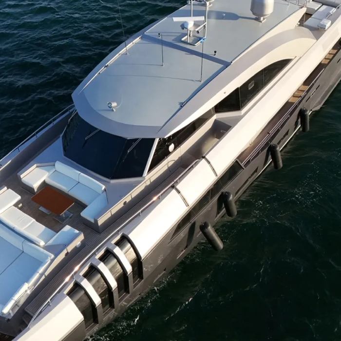 Aquila yacht exterior 2