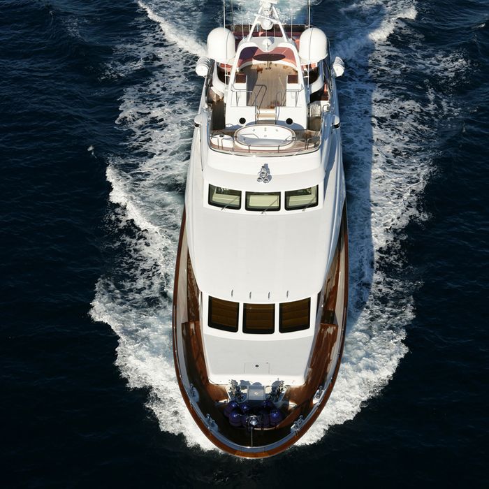 Renaissance yacht exterior 25