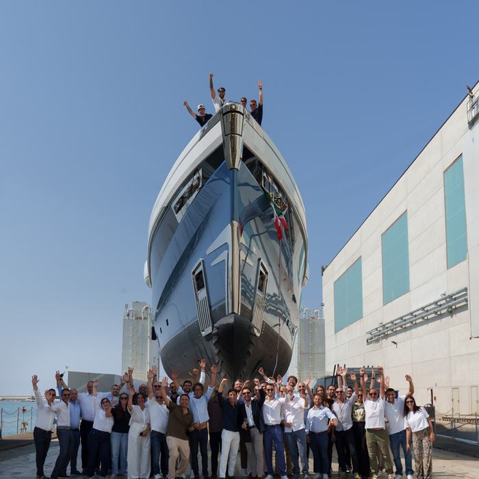 Silvia yacht exterior 2