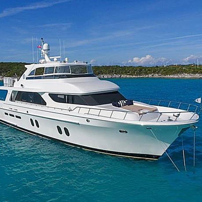 Jus Chill'N' yacht exterior 38