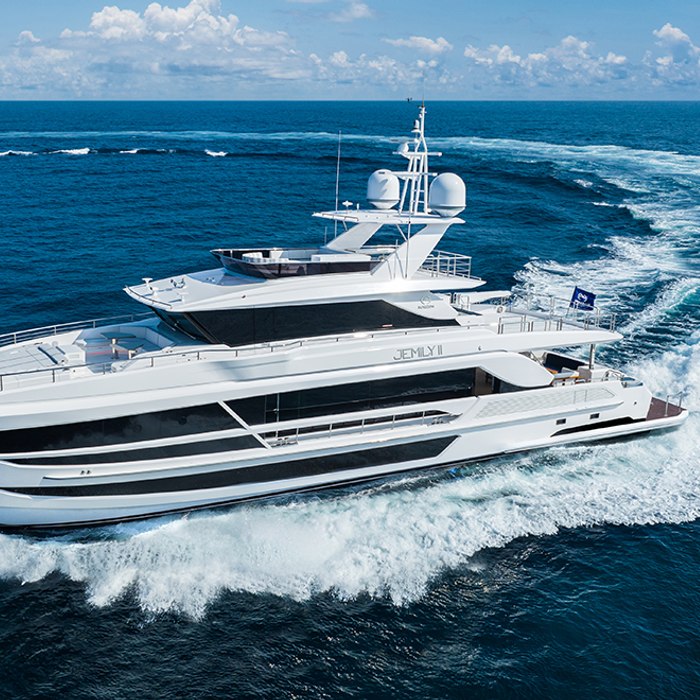 Jemily II yacht exterior 30