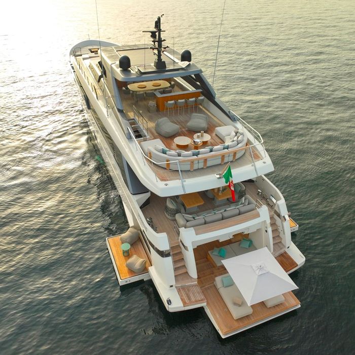 Aleden yacht exterior 5