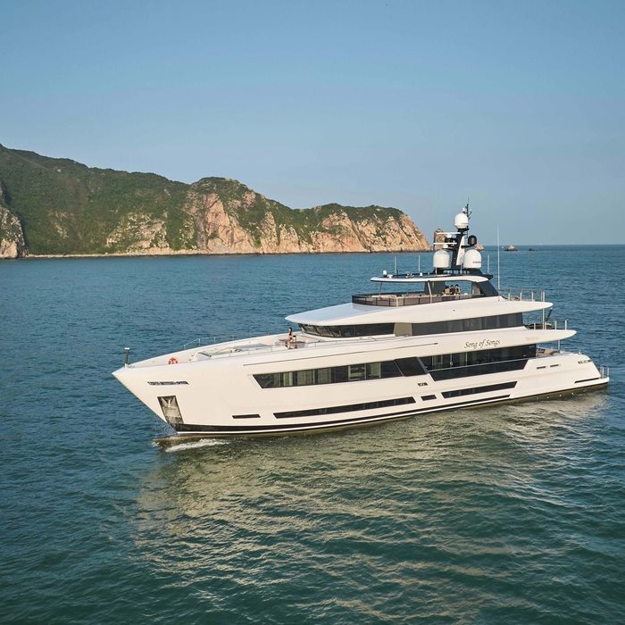 Song of Songs yacht exterior 2