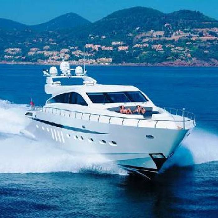 U Wish yacht exterior 2