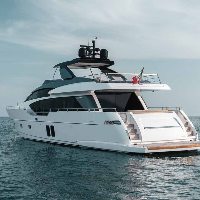 Astrimare yacht exterior 3