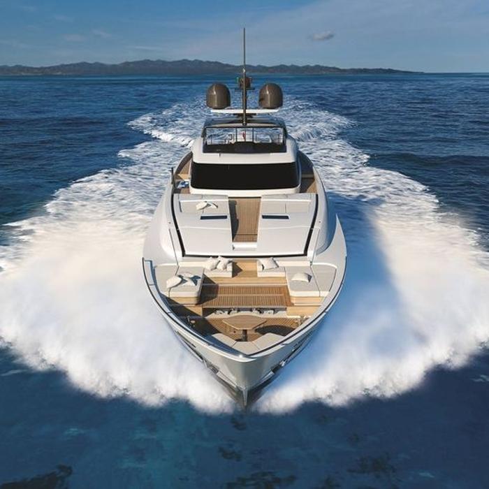 Manhattan Express III yacht exterior 2